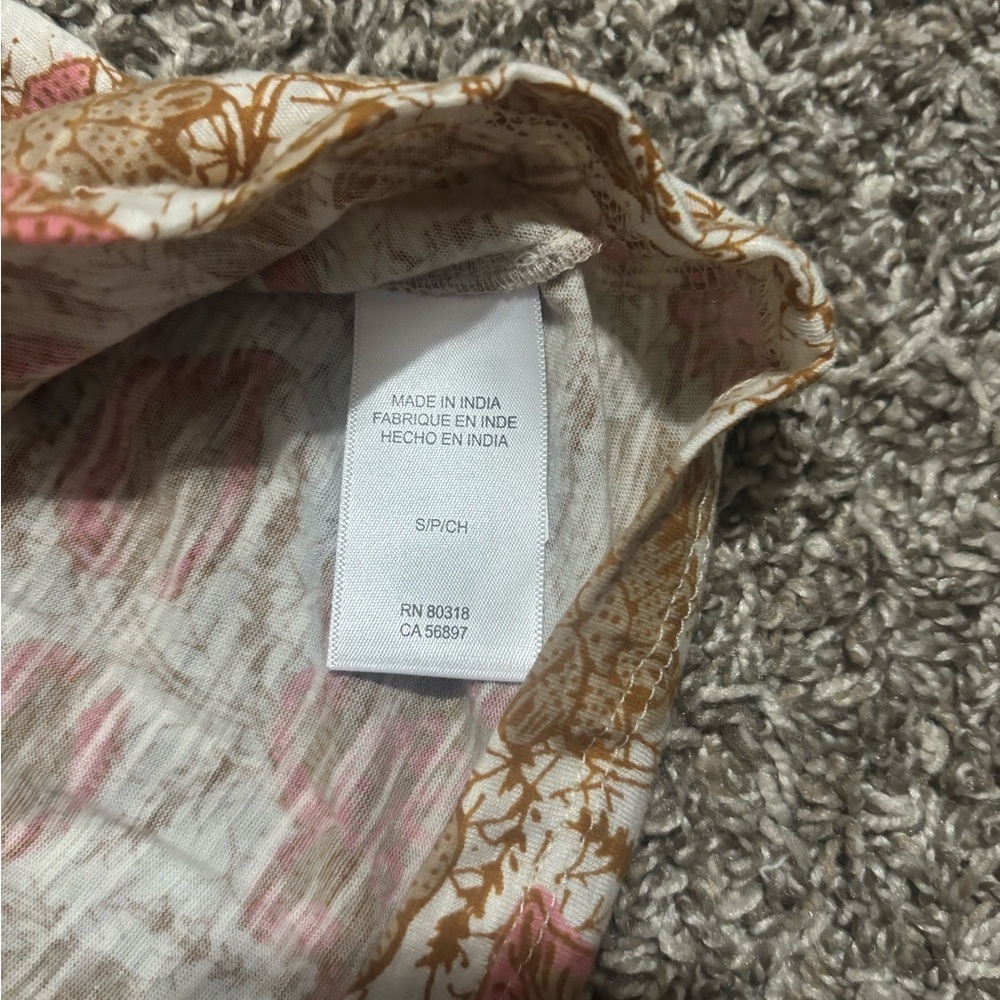 TOP of Lucky Brand Pink and Brown Floral very soft with a casual touch - Picture 4 of 8